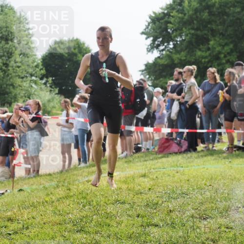 15.06.2025 - 27. Vierlanden-Triathlon KatJ http://msf.ph/oto/8016426 15.06.2025 10:15:56 Schwimmen 483, 505, 547, 577, 590, 606, 612, 630 meine-sportfotos.de