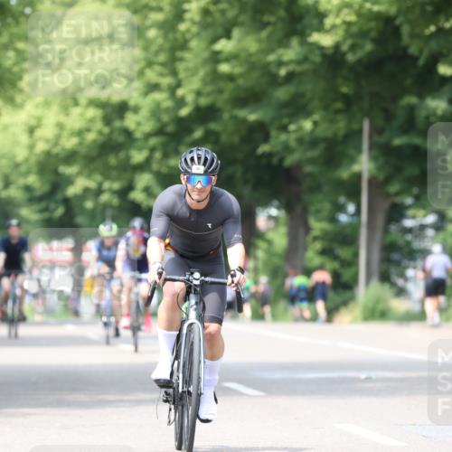 15.06.2025 - 7 Türme Triathlon Yannick Fuchs http://msf.ph/oto/8016445 15.06.2025 13:29:51 Radfahren 248, 302, 701, 818 meine-sportfotos.de