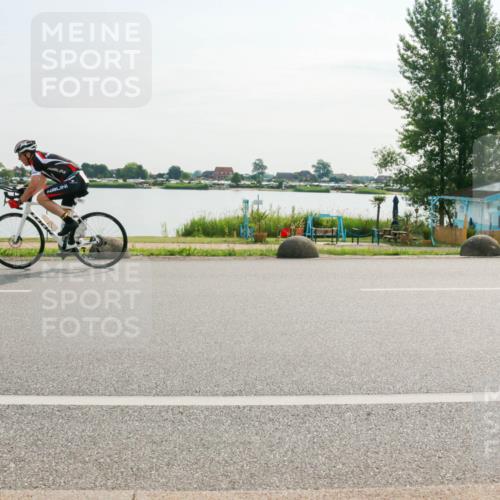 15.06.2025 - 27. Vierlanden-Triathlon H.Heesch http://msf.ph/oto/8016477 15.06.2025 09:14:51 Radfahren 94, 231 meine-sportfotos.de