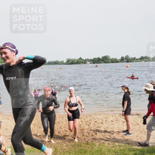 21.06.2025 - 27. Vierlanden-Triathlon MichiJ http://msf.ph/oto/8016526 15.06.2026 10:17:09 Schwimmen 471, 479, 510, 556, 567, 575, 602, 610 meine-sportfotos.de