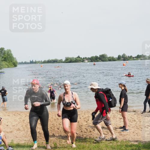 21.06.2025 - 27. Vierlanden-Triathlon MichiJ http://msf.ph/oto/8016543 15.06.2026 10:17:10 Schwimmen 479, 510, 556, 567, 575, 581, 602 meine-sportfotos.de