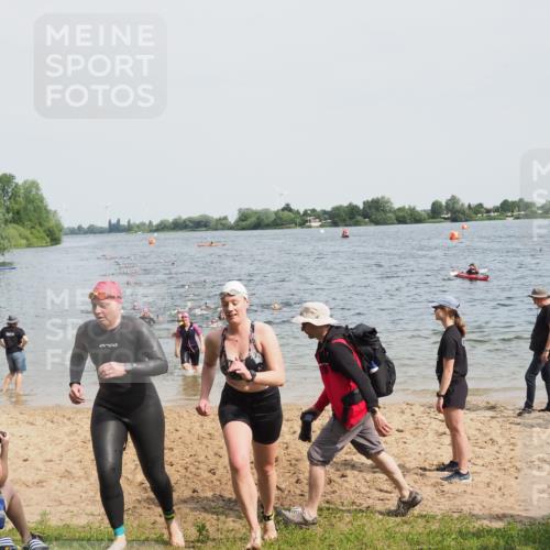 21.06.2025 - 27. Vierlanden-Triathlon MichiJ http://msf.ph/oto/8016547 15.06.2026 10:17:10 Schwimmen 479, 510, 556, 567, 575, 581, 602 meine-sportfotos.de