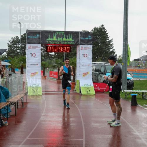 15.06.2025 - 7 Türme Triathlon Michael Strokosch http://msf.ph/oto/8016576 15.06.2025 15:29:30 Ziel 278 meine-sportfotos.de