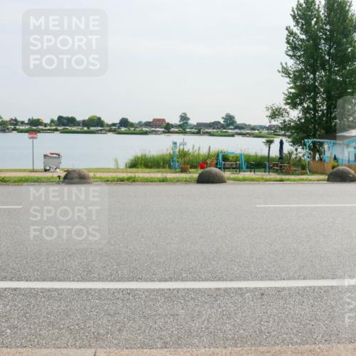 15.06.2025 - 27. Vierlanden-Triathlon H.Heesch http://msf.ph/oto/8016614 15.06.2025 09:58:23 Radfahren  meine-sportfotos.de