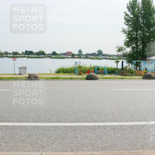 15.06.2025 - 27. Vierlanden-Triathlon H.Heesch http://msf.ph/oto/8016708 15.06.2025 09:58:30 Radfahren  meine-sportfotos.de