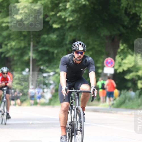 15.06.2025 - 7 Türme Triathlon Yannick Fuchs http://msf.ph/oto/8016737 15.06.2025 13:30:02 Radfahren 606, 1149 meine-sportfotos.de