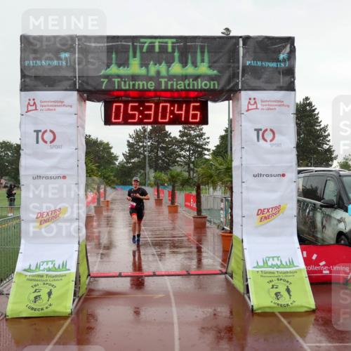 15.06.2025 - 7 Türme Triathlon Michael Strokosch http://msf.ph/oto/8016799 15.06.2025 15:30:45 Ziel 248, 331 meine-sportfotos.de