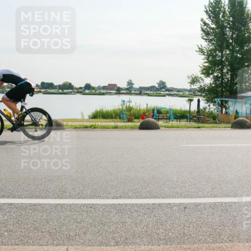 15.06.2025 - 27. Vierlanden-Triathlon H.Heesch http://msf.ph/oto/8016818 15.06.2025 09:17:13 Radfahren 149, 251 meine-sportfotos.de
