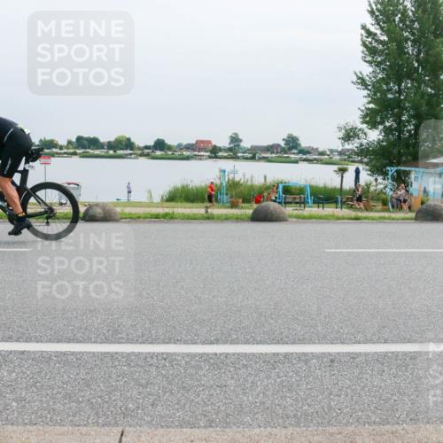 15.06.2025 - 27. Vierlanden-Triathlon H.Heesch http://msf.ph/oto/8016820 15.06.2025 11:13:47 Radfahren 71, 734, 773, 859 meine-sportfotos.de