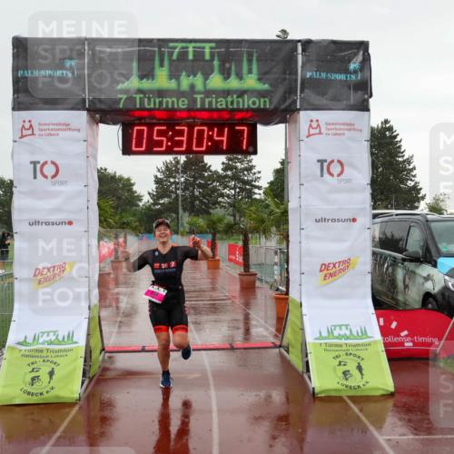 15.06.2025 - 7 Türme Triathlon Michael Strokosch http://msf.ph/oto/8016843 15.06.2025 15:30:47 Ziel 248 meine-sportfotos.de