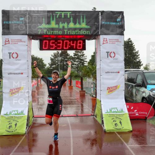 15.06.2025 - 7 Türme Triathlon Michael Strokosch http://msf.ph/oto/8016849 15.06.2025 15:30:48 Ziel 248 meine-sportfotos.de