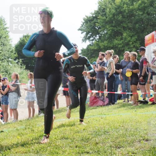 15.06.2025 - 27. Vierlanden-Triathlon KatJ http://msf.ph/oto/8016850 15.06.2025 10:16:20 Schwimmen 477, 489, 494, 523, 611 meine-sportfotos.de