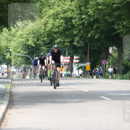15.06.2025 - 7 Türme Triathlon Yannick Fuchs http://msf.ph/oto/8016893 15.06.2025 13:30:14 Radfahren 663, 872, 1064 meine-sportfotos.de