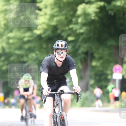 15.06.2025 - 7 Türme Triathlon Yannick Fuchs http://msf.ph/oto/8016945 15.06.2025 13:30:18 Radfahren 663, 681, 872, 1019, 1064, 1070 meine-sportfotos.de