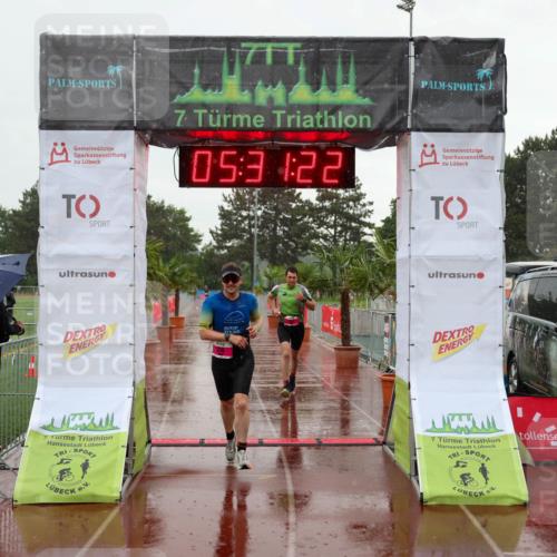 15.06.2025 - 7 Türme Triathlon Michael Strokosch http://msf.ph/oto/8016962 15.06.2025 15:31:22 Ziel 214, 234 meine-sportfotos.de