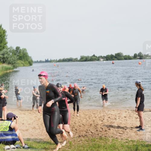 21.06.2025 - 27. Vierlanden-Triathlon MichiJ http://msf.ph/oto/8016995 15.06.2026 10:17:30 Schwimmen 485, 488, 492, 519, 529, 532, 552, 557, 562, 572, 582, 588, 594, 626 meine-sportfotos.de