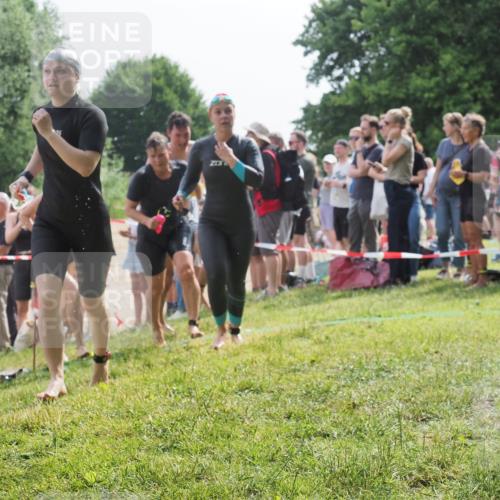 15.06.2025 - 27. Vierlanden-Triathlon KatJ http://msf.ph/oto/8017023 15.06.2025 10:16:32 Schwimmen 477, 487, 491, 494, 499, 523, 526, 549, 574, 614, 634 meine-sportfotos.de