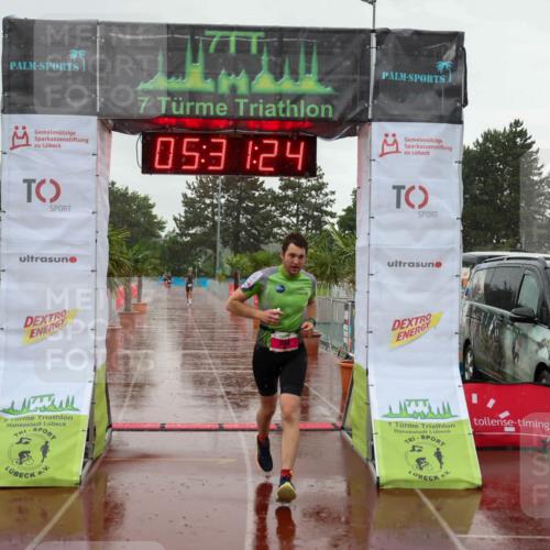 15.06.2025 - 7 Türme Triathlon Michael Strokosch http://msf.ph/oto/8017035 15.06.2025 15:31:24 Ziel 214, 234 meine-sportfotos.de