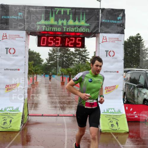 15.06.2025 - 7 Türme Triathlon Michael Strokosch http://msf.ph/oto/8017077 15.06.2025 15:31:25 Ziel 214, 234 meine-sportfotos.de