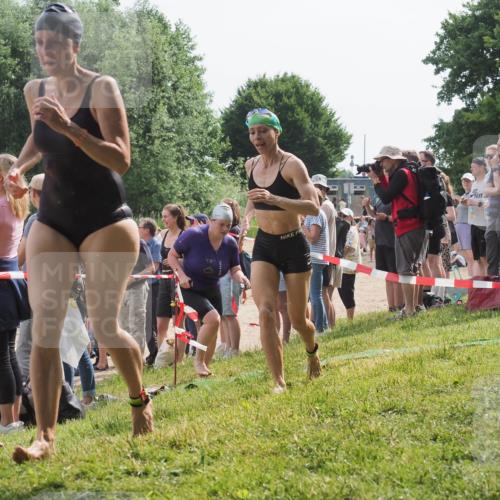 15.06.2025 - 27. Vierlanden-Triathlon KatJ http://msf.ph/oto/8017122 15.06.2025 10:16:35 Schwimmen 487, 491, 494, 499, 526, 549, 574, 614, 634 meine-sportfotos.de