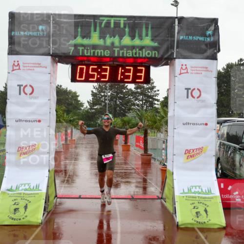 15.06.2025 - 7 Türme Triathlon Michael Strokosch http://msf.ph/oto/8017125 15.06.2025 15:31:33 Ziel 284 meine-sportfotos.de