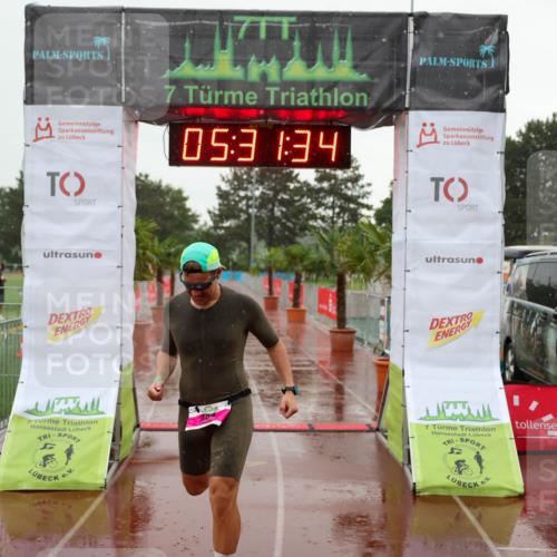 15.06.2025 - 7 Türme Triathlon Michael Strokosch http://msf.ph/oto/8017152 15.06.2025 15:31:33 Ziel 284 meine-sportfotos.de