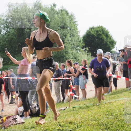 15.06.2025 - 27. Vierlanden-Triathlon KatJ http://msf.ph/oto/8017189 15.06.2025 10:16:36 Schwimmen 487, 491, 499, 526, 549, 574, 614, 634 meine-sportfotos.de