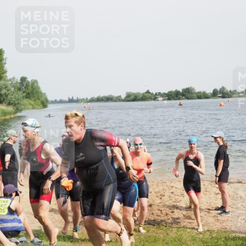 21.06.2025 - 27. Vierlanden-Triathlon MichiJ http://msf.ph/oto/8017217 15.06.2026 10:17:36 Schwimmen 485, 488, 492, 493, 519, 532, 537, 552, 557, 562, 572, 582, 588, 594, 626 meine-sportfotos.de