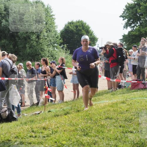 15.06.2025 - 27. Vierlanden-Triathlon KatJ http://msf.ph/oto/8017218 15.06.2025 10:16:36 Schwimmen 487, 491, 499, 526, 549, 574, 614, 634 meine-sportfotos.de