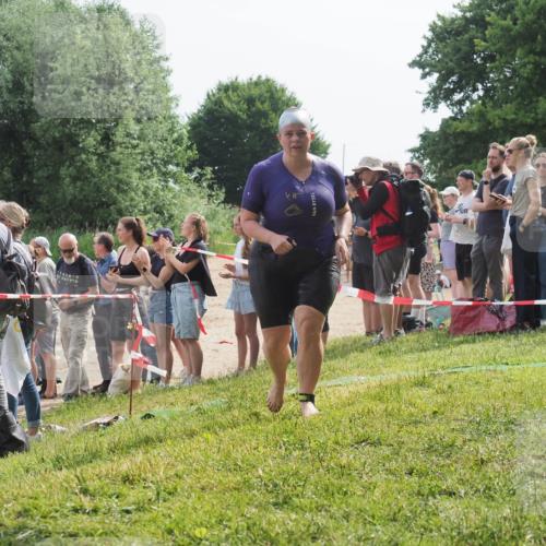 15.06.2025 - 27. Vierlanden-Triathlon KatJ http://msf.ph/oto/8017265 15.06.2025 10:16:37 Schwimmen 487, 491, 499, 526, 549, 574, 614, 634 meine-sportfotos.de