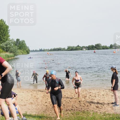 21.06.2025 - 27. Vierlanden-Triathlon MichiJ http://msf.ph/oto/8017366 15.06.2026 10:17:38 Schwimmen 485, 488, 492, 493, 519, 532, 537, 552, 557, 562, 572, 588, 626 meine-sportfotos.de