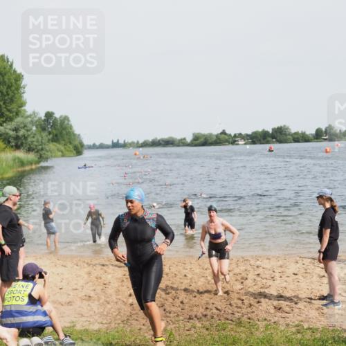 21.06.2025 - 27. Vierlanden-Triathlon MichiJ http://msf.ph/oto/8017404 15.06.2026 10:17:39 Schwimmen 485, 488, 492, 493, 519, 532, 537, 552, 557, 562, 572, 588, 626 meine-sportfotos.de