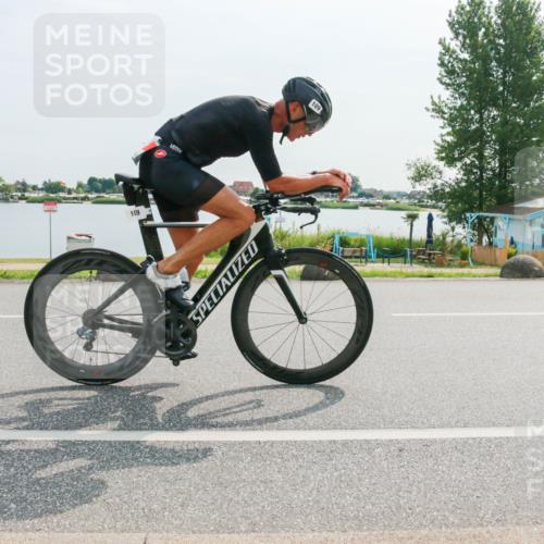 15.06.2025 - 27. Vierlanden-Triathlon H.Heesch http://msf.ph/oto/8017406 15.06.2025 10:02:31 Radfahren 9, 45, 109, 132, 237, 311, 337, 361 meine-sportfotos.de