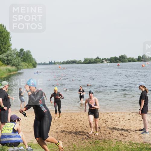 21.06.2025 - 27. Vierlanden-Triathlon MichiJ http://msf.ph/oto/8017411 15.06.2026 10:17:39 Schwimmen 485, 488, 492, 493, 519, 532, 537, 552, 557, 562, 572, 588, 626 meine-sportfotos.de