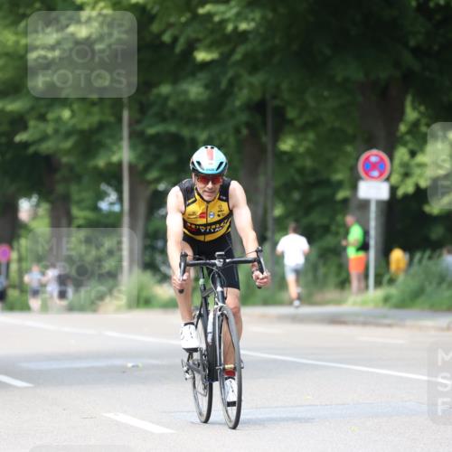 15.06.2025 - 7 Türme Triathlon Yannick Fuchs http://msf.ph/oto/8017486 15.06.2025 13:30:54 Radfahren 1052 meine-sportfotos.de