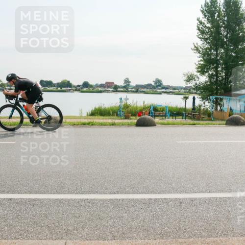 15.06.2025 - 27. Vierlanden-Triathlon H.Heesch http://msf.ph/oto/8017502 15.06.2025 09:19:39 Radfahren 99, 120, 122, 199 meine-sportfotos.de