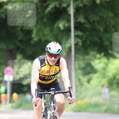 15.06.2025 - 7 Türme Triathlon Yannick Fuchs http://msf.ph/oto/8017504 15.06.2025 13:30:55 Radfahren 257, 1052 meine-sportfotos.de