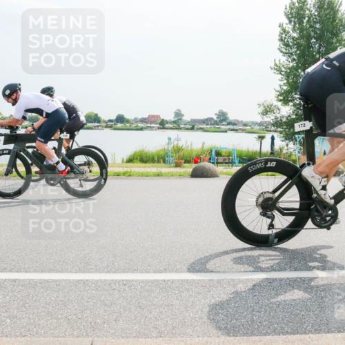 15.06.2025 - 27. Vierlanden-Triathlon H.Heesch http://msf.ph/oto/8017517 15.06.2025 10:04:46 Radfahren 116, 172, 268, 312, 314, 341, 438 meine-sportfotos.de