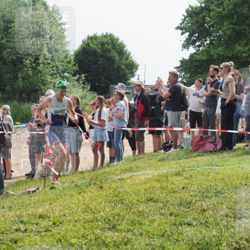 15.06.2025 - 27. Vierlanden-Triathlon KatJ http://msf.ph/oto/8017561 15.06.2025 10:16:54 Schwimmen 484, 501, 516, 551, 566, 595, 604, 633 meine-sportfotos.de