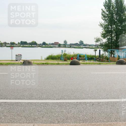 15.06.2025 - 27. Vierlanden-Triathlon H.Heesch http://msf.ph/oto/8017593 15.06.2025 09:20:00 Radfahren 47, 67, 187 meine-sportfotos.de