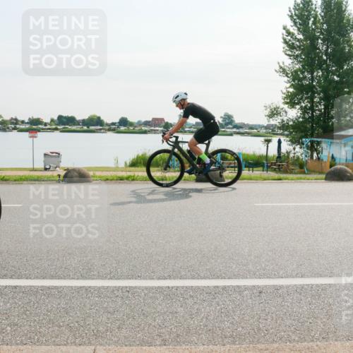 15.06.2025 - 27. Vierlanden-Triathlon H.Heesch http://msf.ph/oto/8017629 15.06.2025 09:20:06 Radfahren 3, 26, 100 meine-sportfotos.de