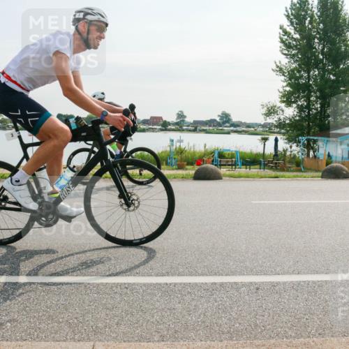 15.06.2025 - 27. Vierlanden-Triathlon H.Heesch http://msf.ph/oto/8017633 15.06.2025 09:20:06 Radfahren 3, 26, 100 meine-sportfotos.de