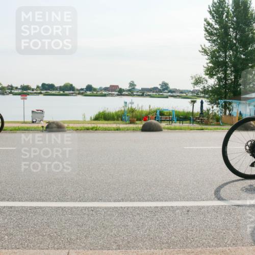15.06.2025 - 27. Vierlanden-Triathlon H.Heesch http://msf.ph/oto/8017647 15.06.2025 09:20:06 Radfahren 3, 26, 100 meine-sportfotos.de