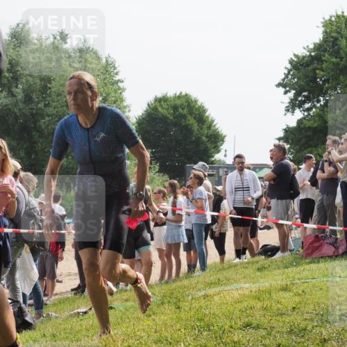 15.06.2025 - 27. Vierlanden-Triathlon KatJ http://msf.ph/oto/8017738 15.06.2025 10:17:06 Schwimmen 471, 479, 484, 510, 551, 556, 566, 567, 602, 610 meine-sportfotos.de