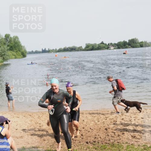 21.06.2025 - 27. Vierlanden-Triathlon MichiJ http://msf.ph/oto/8017750 15.06.2026 10:18:05 Schwimmen 515, 550, 629 meine-sportfotos.de