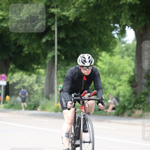 15.06.2025 - 7 Türme Triathlon Yannick Fuchs http://msf.ph/oto/8017792 15.06.2025 13:31:08 Radfahren 386, 512, 621, 938, 1166 meine-sportfotos.de