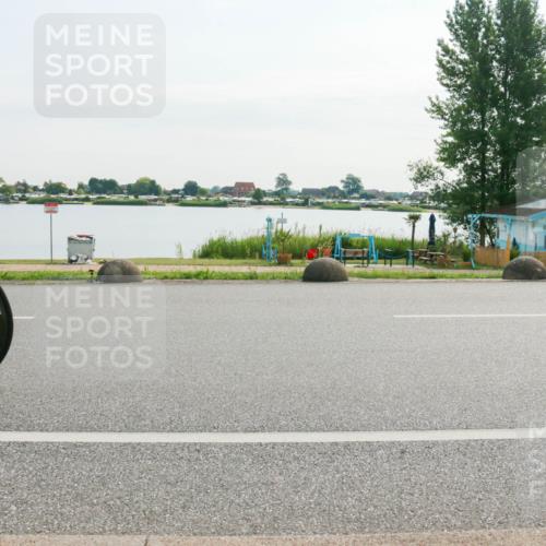 15.06.2025 - 27. Vierlanden-Triathlon H.Heesch http://msf.ph/oto/8017798 15.06.2025 09:20:49 Radfahren 88, 121, 194 meine-sportfotos.de