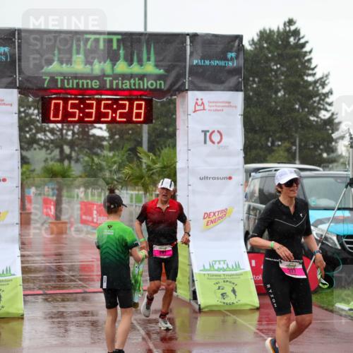 15.06.2025 - 7 Türme Triathlon Michael Strokosch http://msf.ph/oto/8017849 15.06.2025 15:35:28 Ziel 281 meine-sportfotos.de