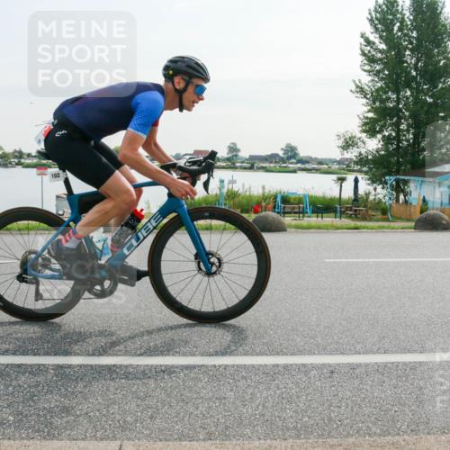 15.06.2025 - 27. Vierlanden-Triathlon H.Heesch http://msf.ph/oto/8017862 15.06.2025 09:21:12 Radfahren 102, 237 meine-sportfotos.de