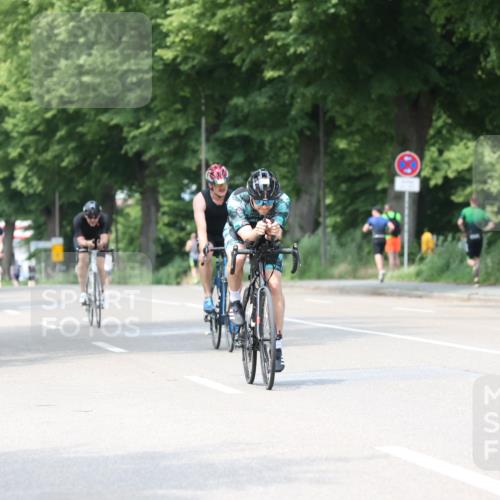 15.06.2025 - 7 Türme Triathlon Yannick Fuchs http://msf.ph/oto/8017867 15.06.2025 13:31:12 Radfahren 386, 512, 938, 1166 meine-sportfotos.de